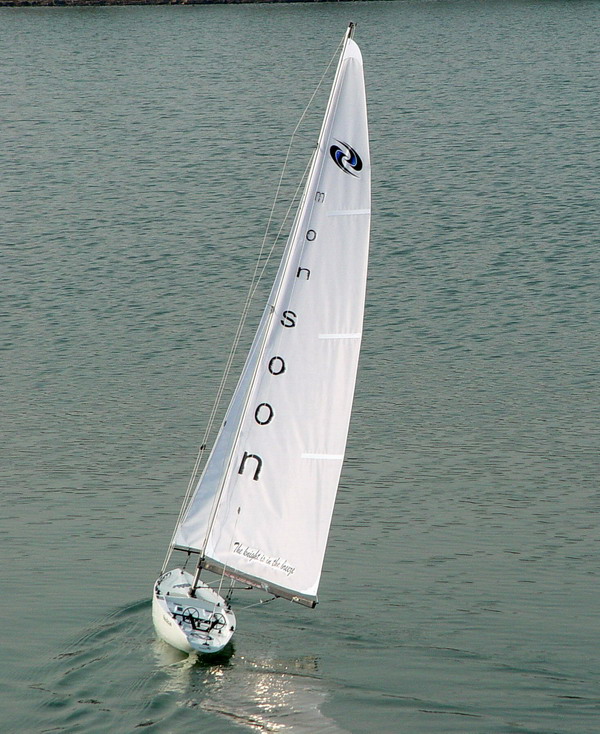 rc sailboat surmount